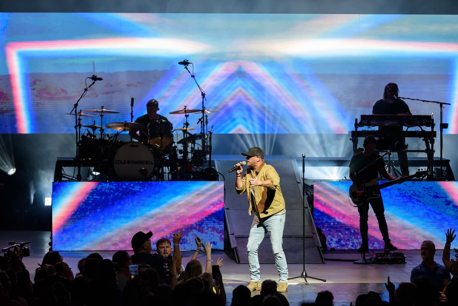 PHOTOS: Cole Swindell with Noah Hicks live at Rose Music Center