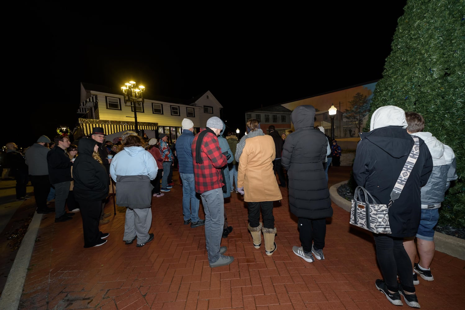 PHOTOS: 2024 Englewood Holiday Trail & Tree Lighting