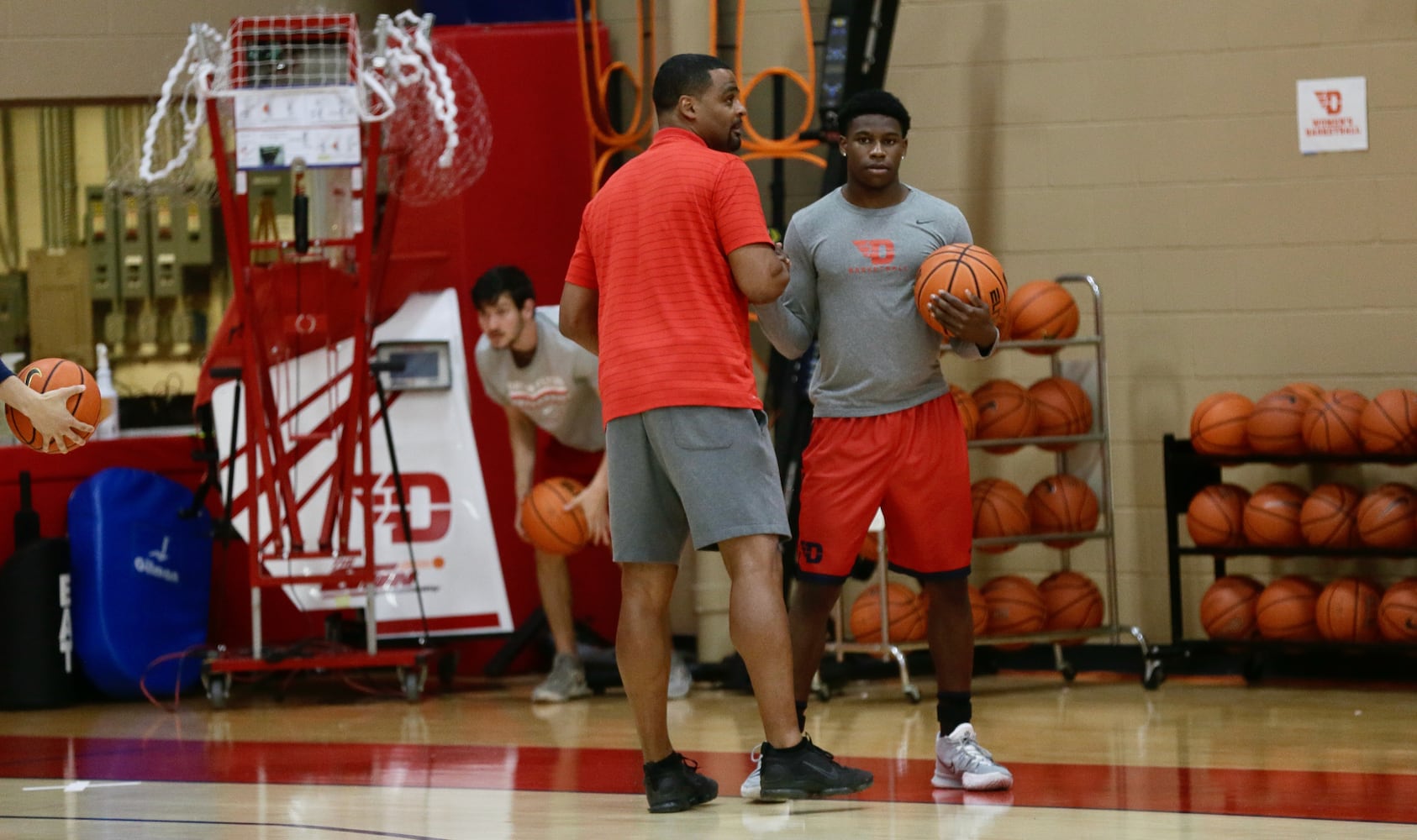 Dayton Flyers practice