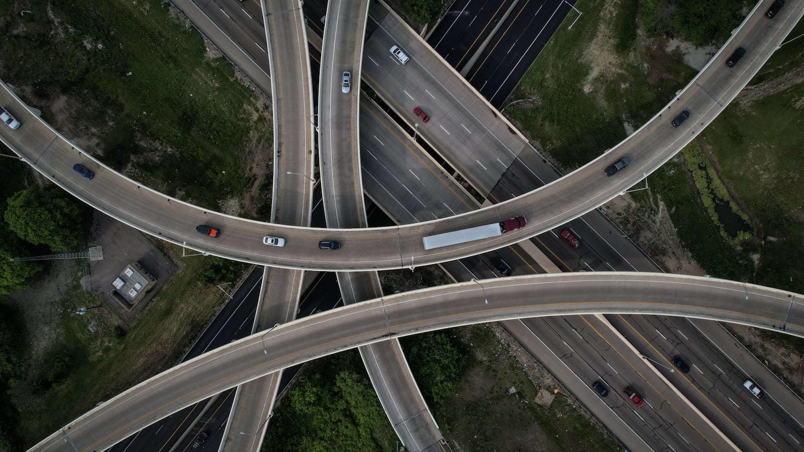 U.S. 35 and I-75 interchange during rush hour Thursday May 19, 2022.