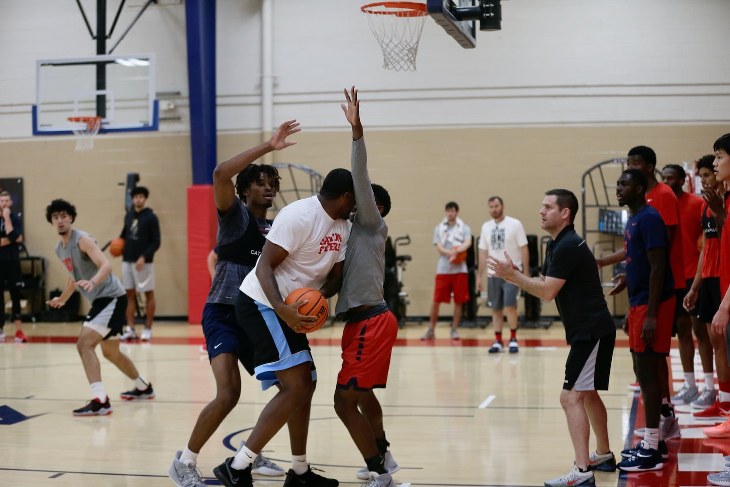 Dayton Flyers practice