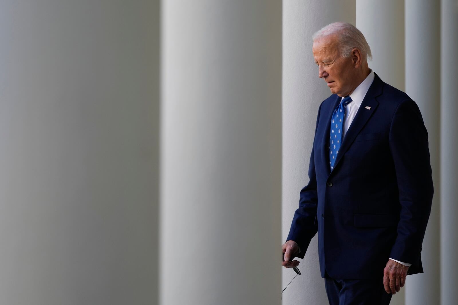 President Joe Biden walks out to speak in the Rose Garden of the White House in Washington Tuesday, Nov. 26, 2024. (AP Photo/Ben Curtis)