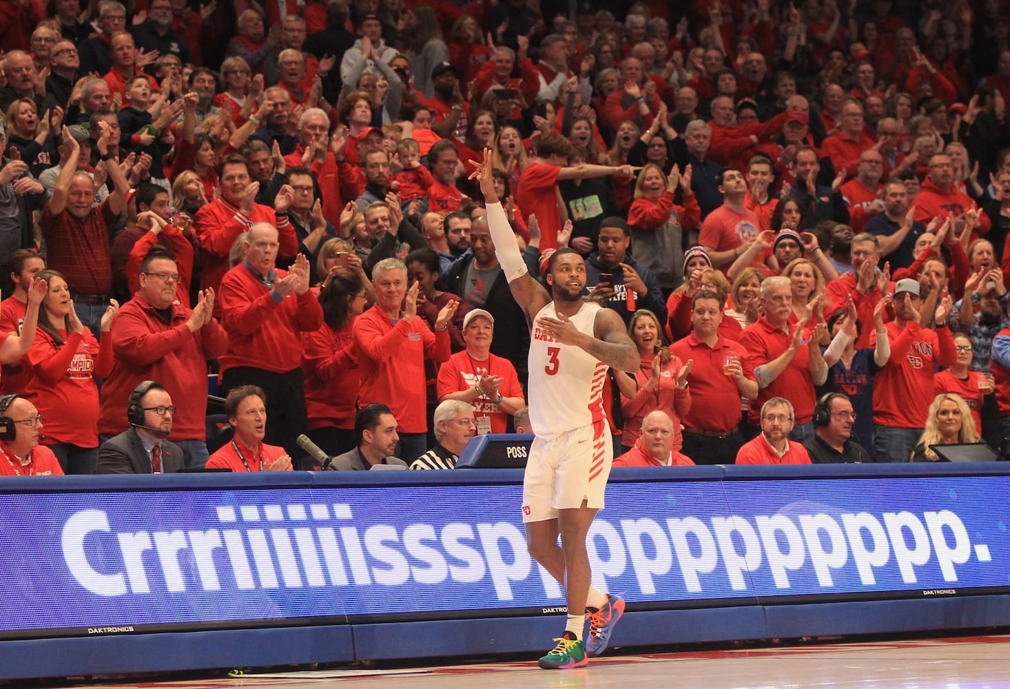 Photos: Dayton Flyers celebrate record-breaking 29th victory