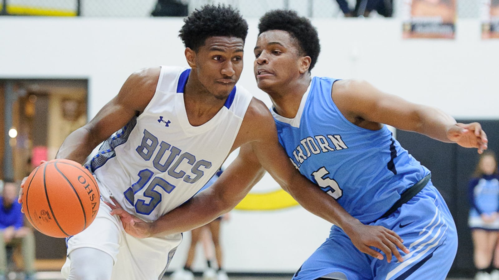 Xenia sophomore guard Samari Curtis dribbles with pressure from Fairborn’s Kermit Redmon during a Division I sectional semifinal in 2017. FILE PHOTO