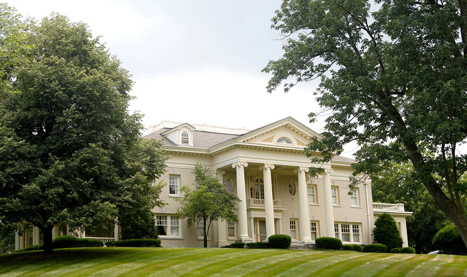 The Dayton Foundation announced Thursday that it was transferring ownership of Hawthorn Hill to Dayton History. The Oakwood mansion, built in 1914, is where Orville Wright lived for decades.  LISA POWELL / STAFF