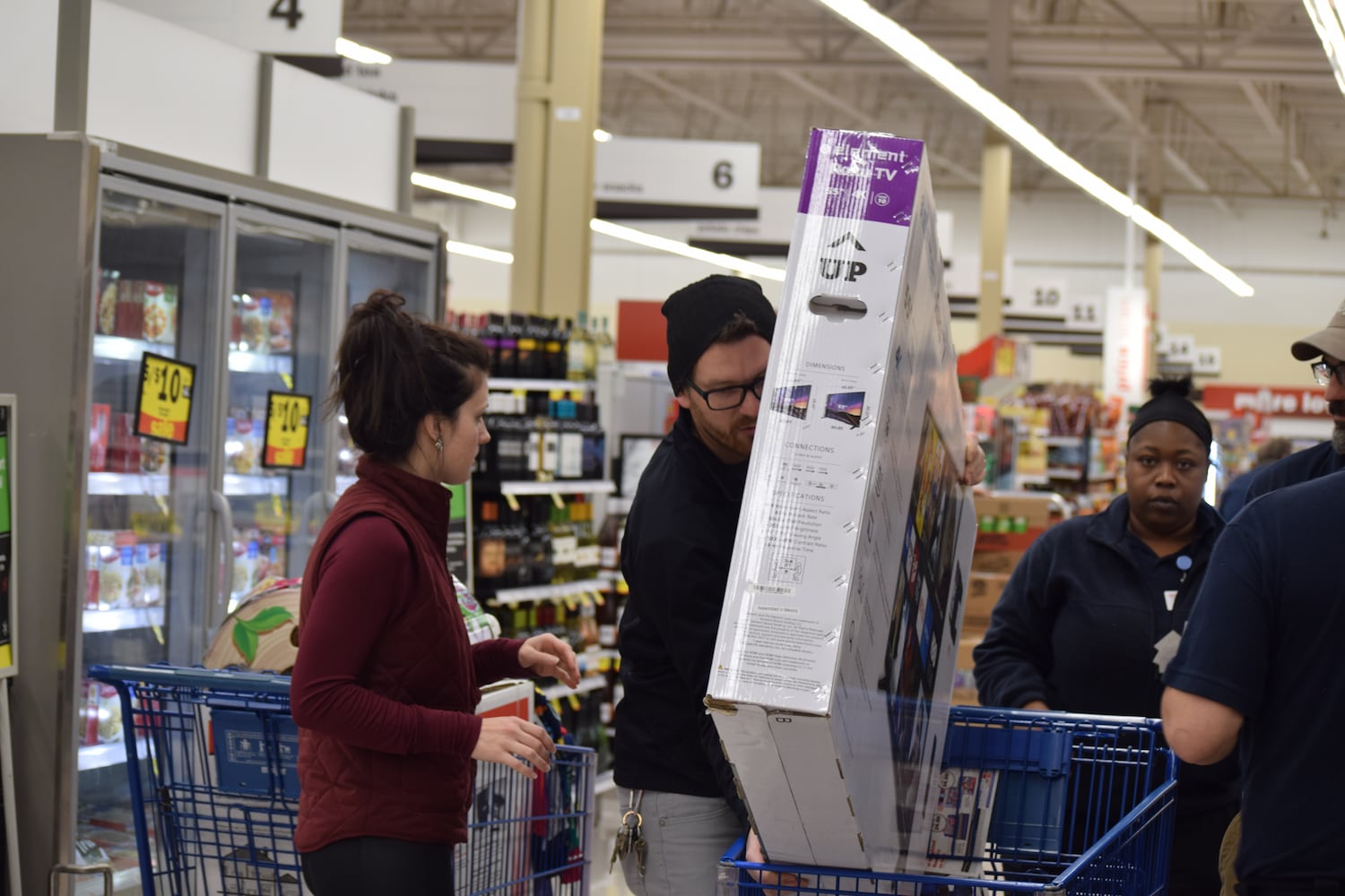 PHOTOS: Did we spot you Thanksgiving shopping today?