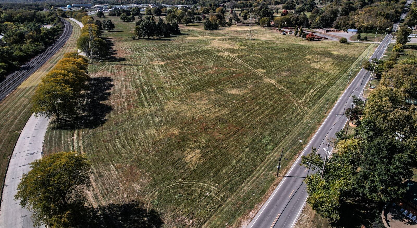 The closed Madden Golf Course on Nicholas Road. A new feasibility study found that Dayton potentially could see millions of dollars in electric cost savings over time by installing solar panels at its closed golf courses. JIM NOELKER/STAFFJIM NOELKER/STAFF