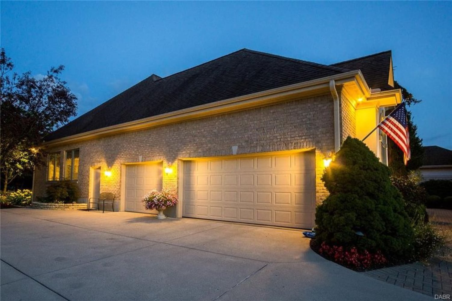 PHOTOS: Nearly $1M Dayton-area home has huge open space