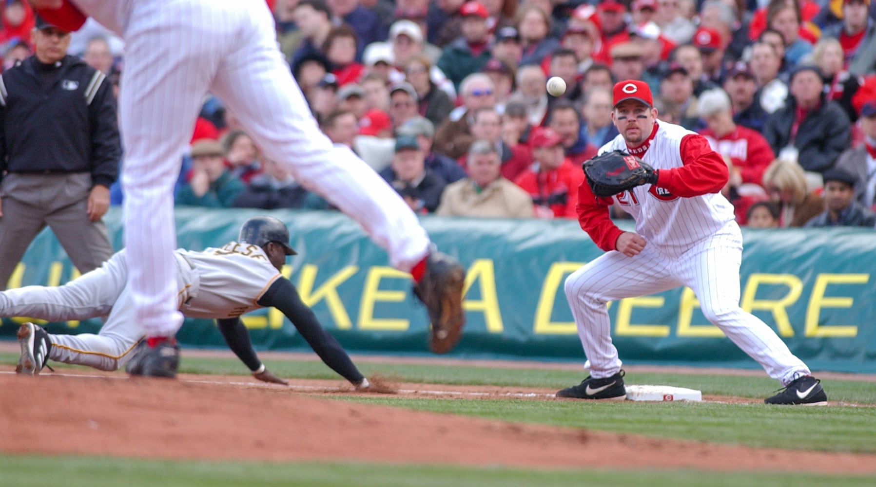 Cincinnati Reds Opening Day 2003