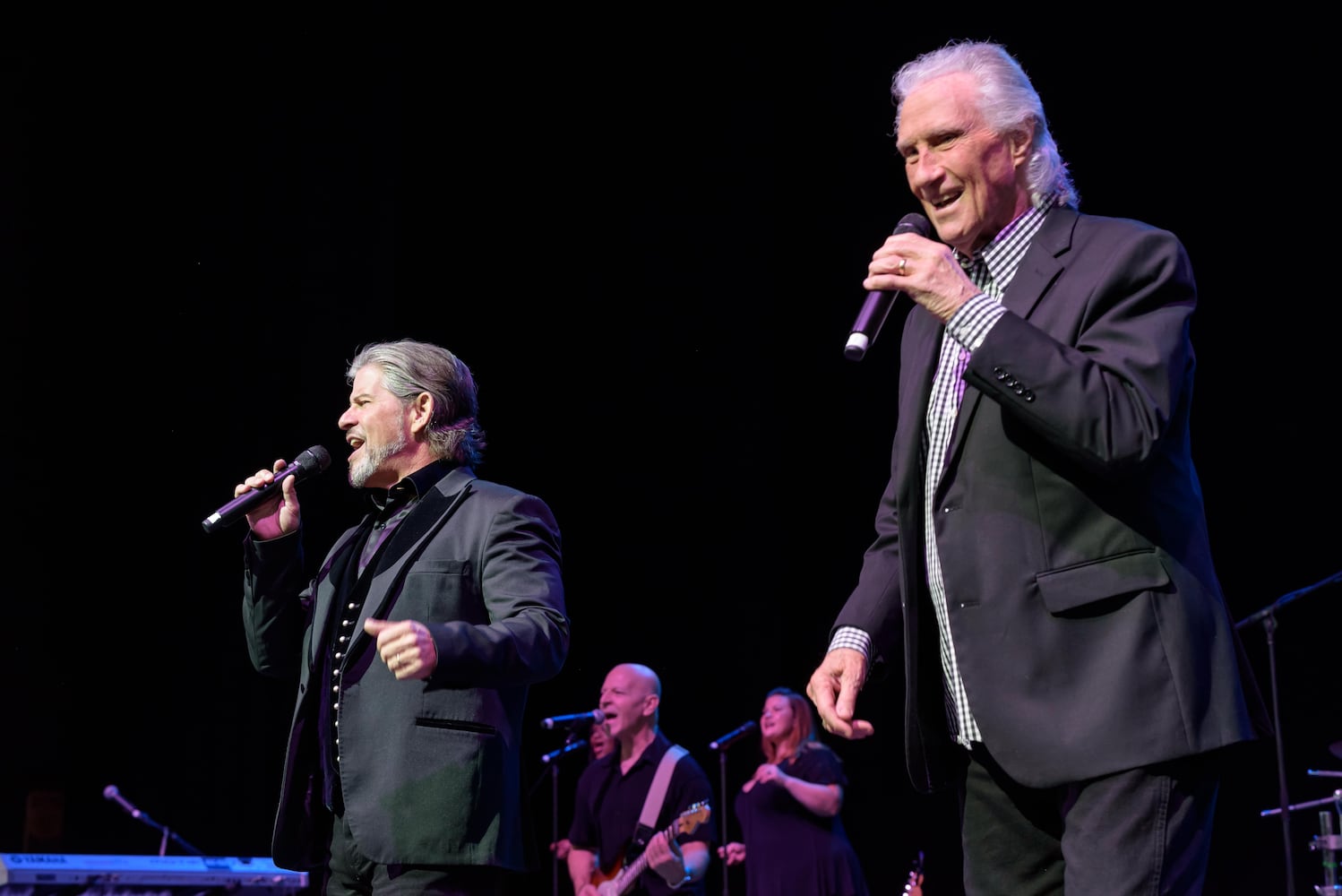 PHOTOS: The Temptations & The Righteous Brothers Live at Rose Music Center