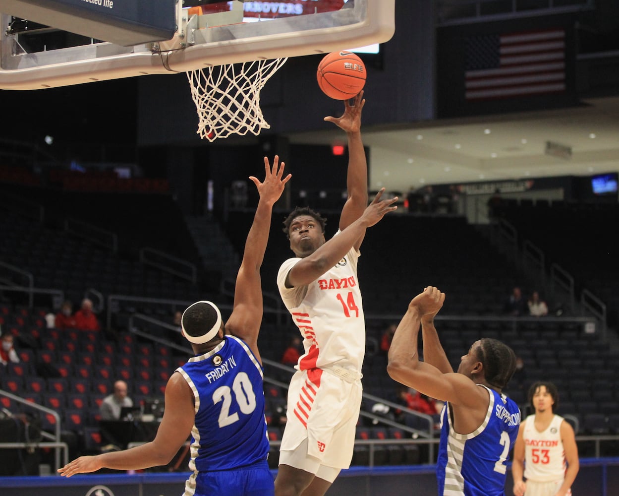 Dayton Flyers vs. Eastern Illinois