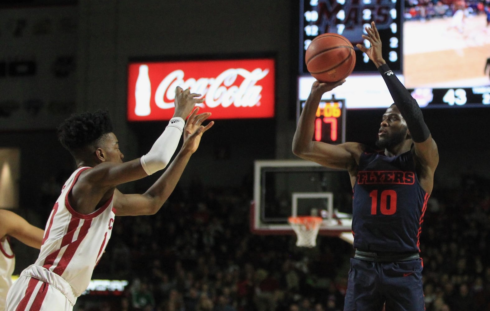 Jalen Crutcher’s scoring burst lifts Dayton Flyers over UMass