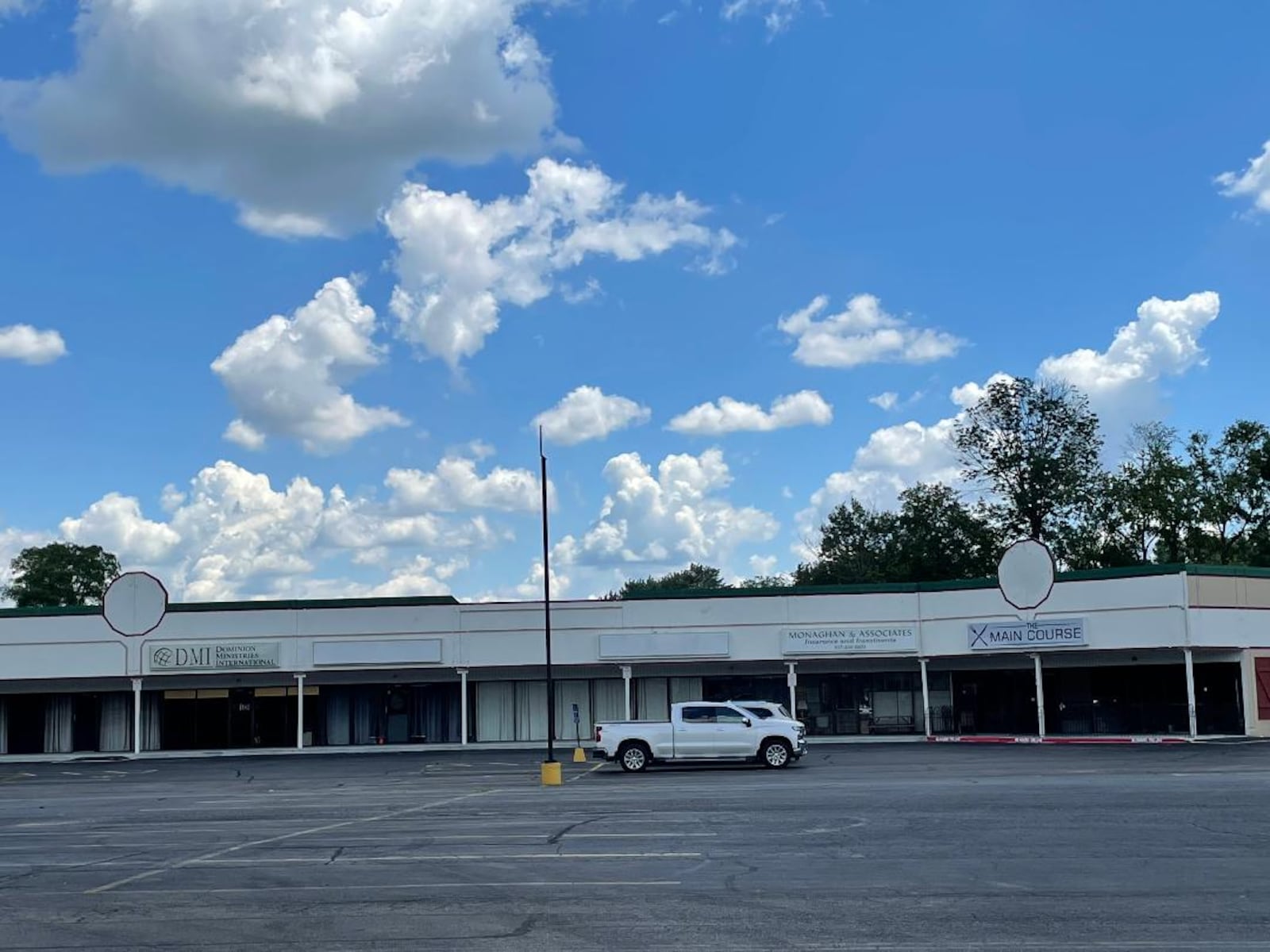 Laquita Alexander and her fiancé, Dlaquan Pollard, are opening Main Course at 6556 N. Union Road in Clayton. The restaurant is located in the Meadowbrook Crossing Shopping Center behind United Dairy Farmers at the corner of North Union Road and Salem Avenue.