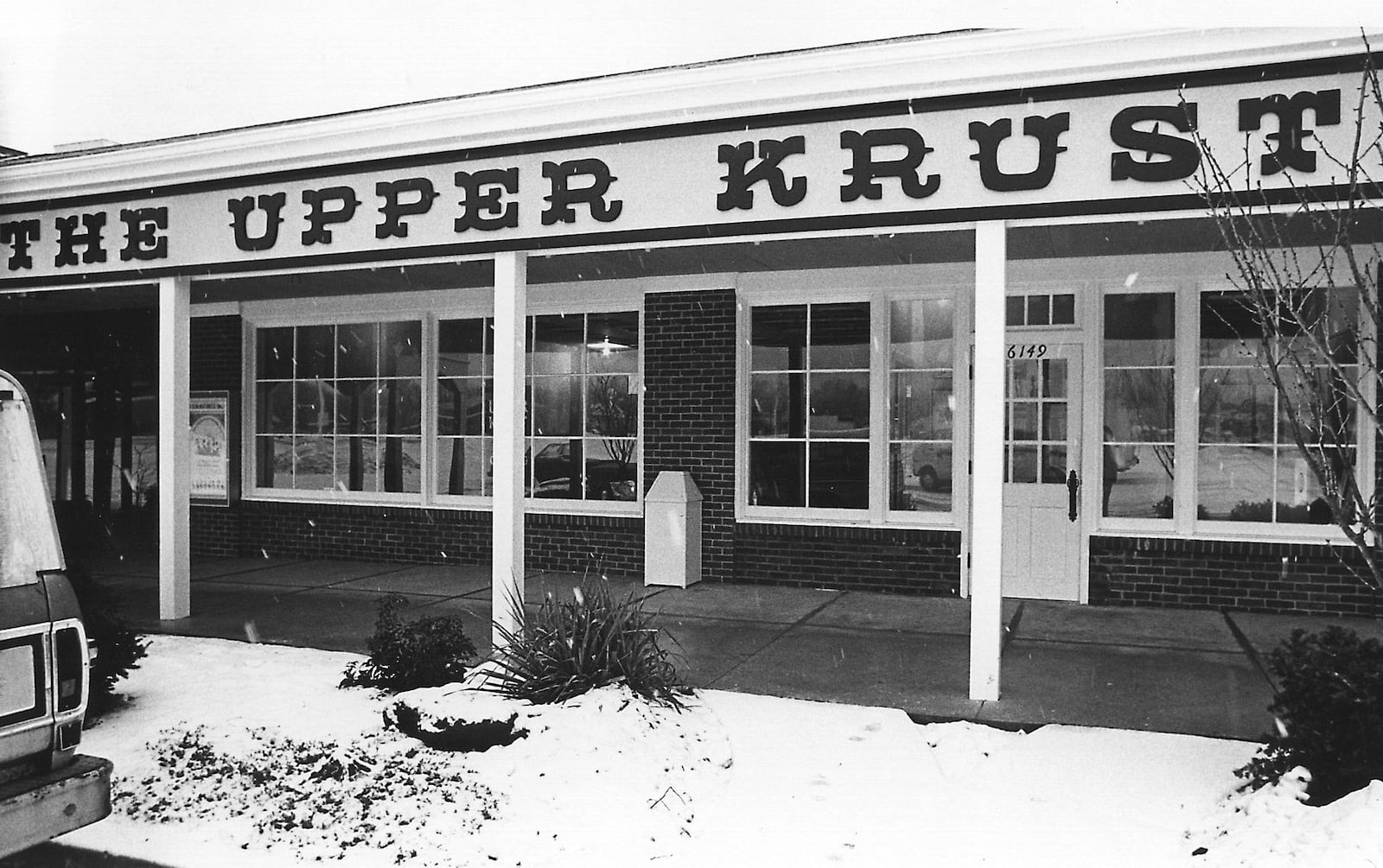 The Upper Crust restaurant in the Washington Square shopping center south of Dayton, 1976