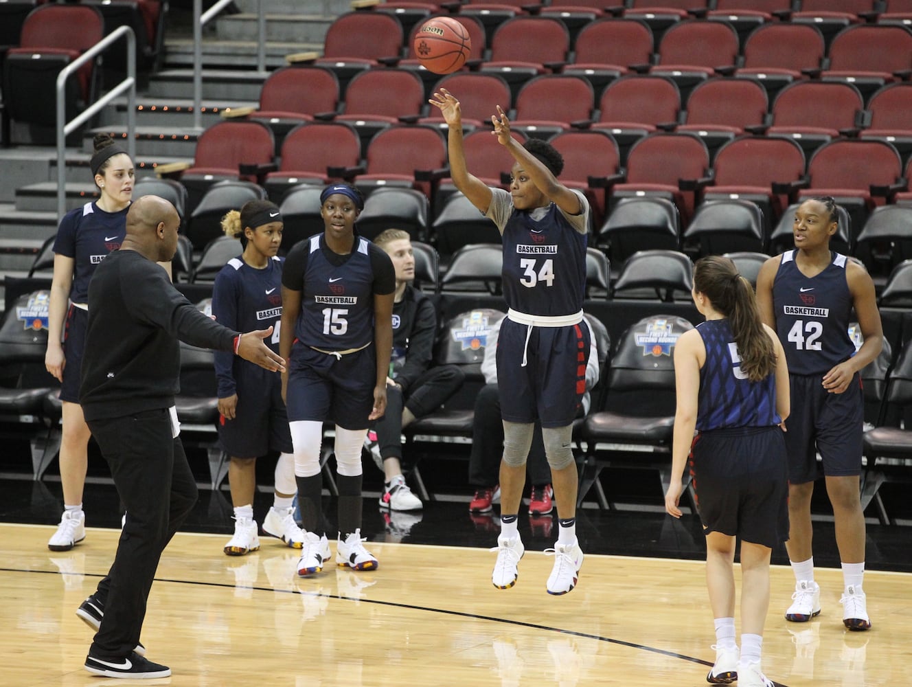 Photos: Dayton Flyers practice in Louisville