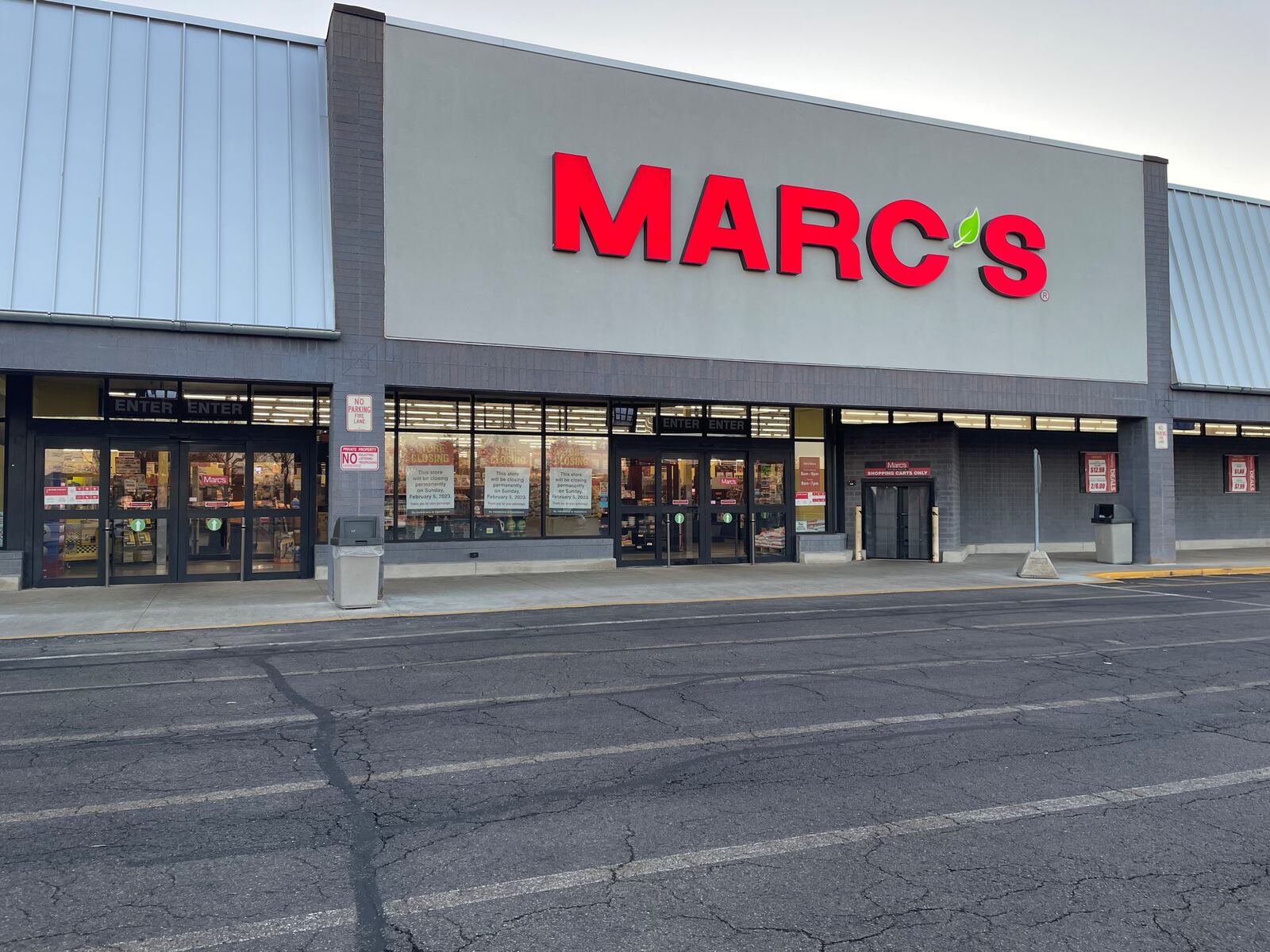 Marc’s, a Cleveland-based grocery store and discount chain, is permanently closing its Kettering location on Sunday, Feb. 5, according to a sign posted at the business.