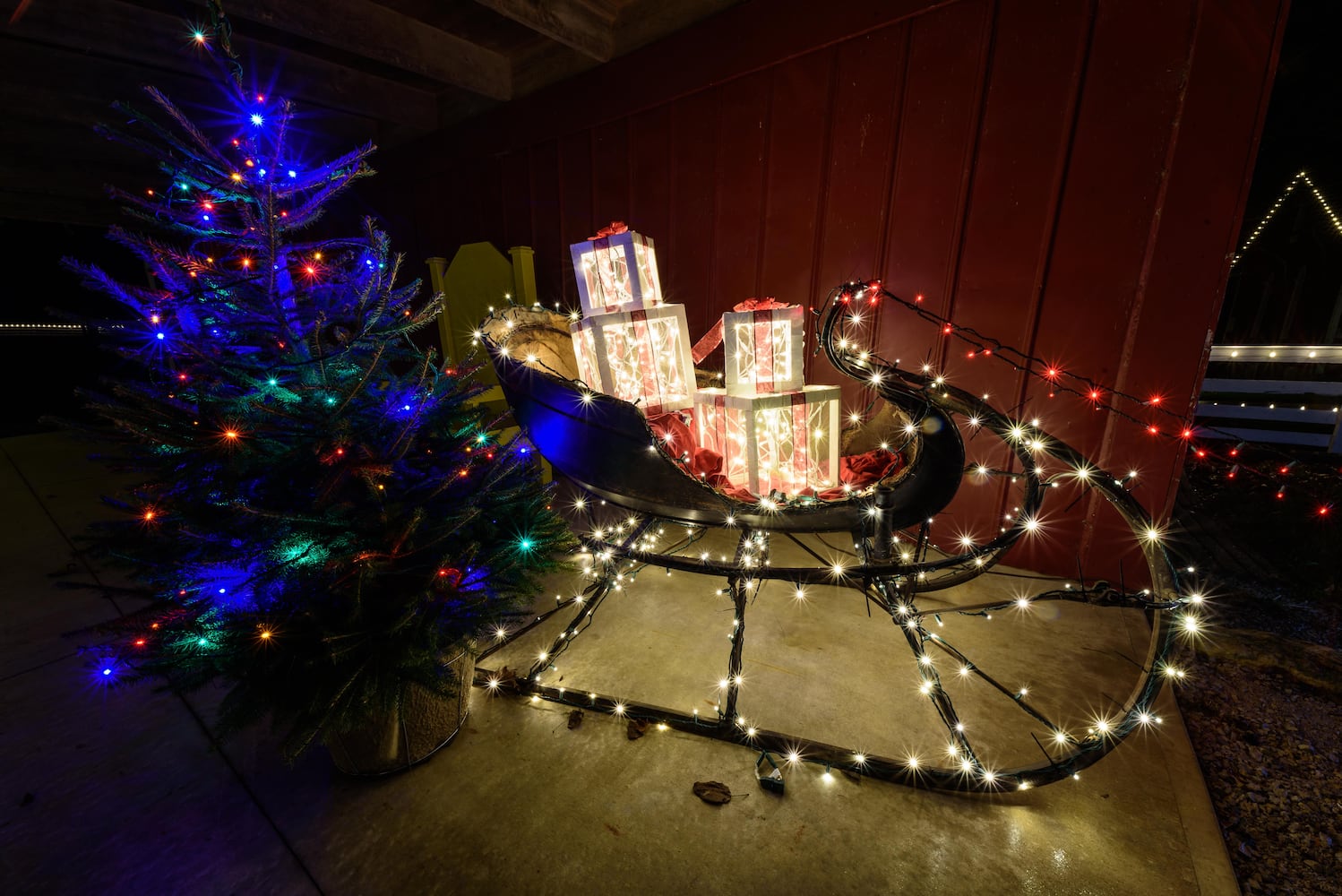 PHOTOS: 2024 Holiday Lights at Lost Creek Reserve in Troy