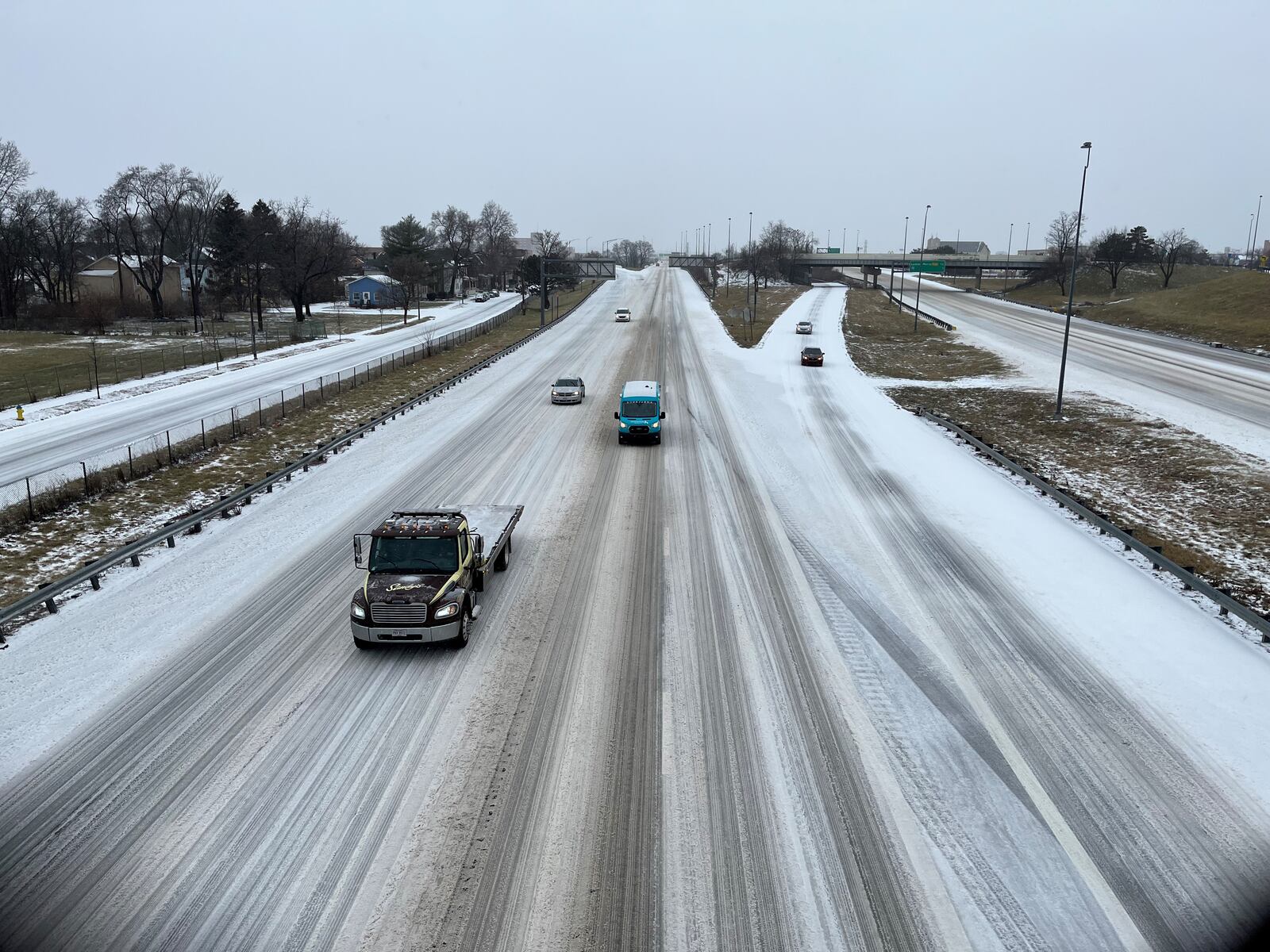 Traffic along U.S. 35 headed east on Thursday. CORNELIUS FROLIK / STAFF