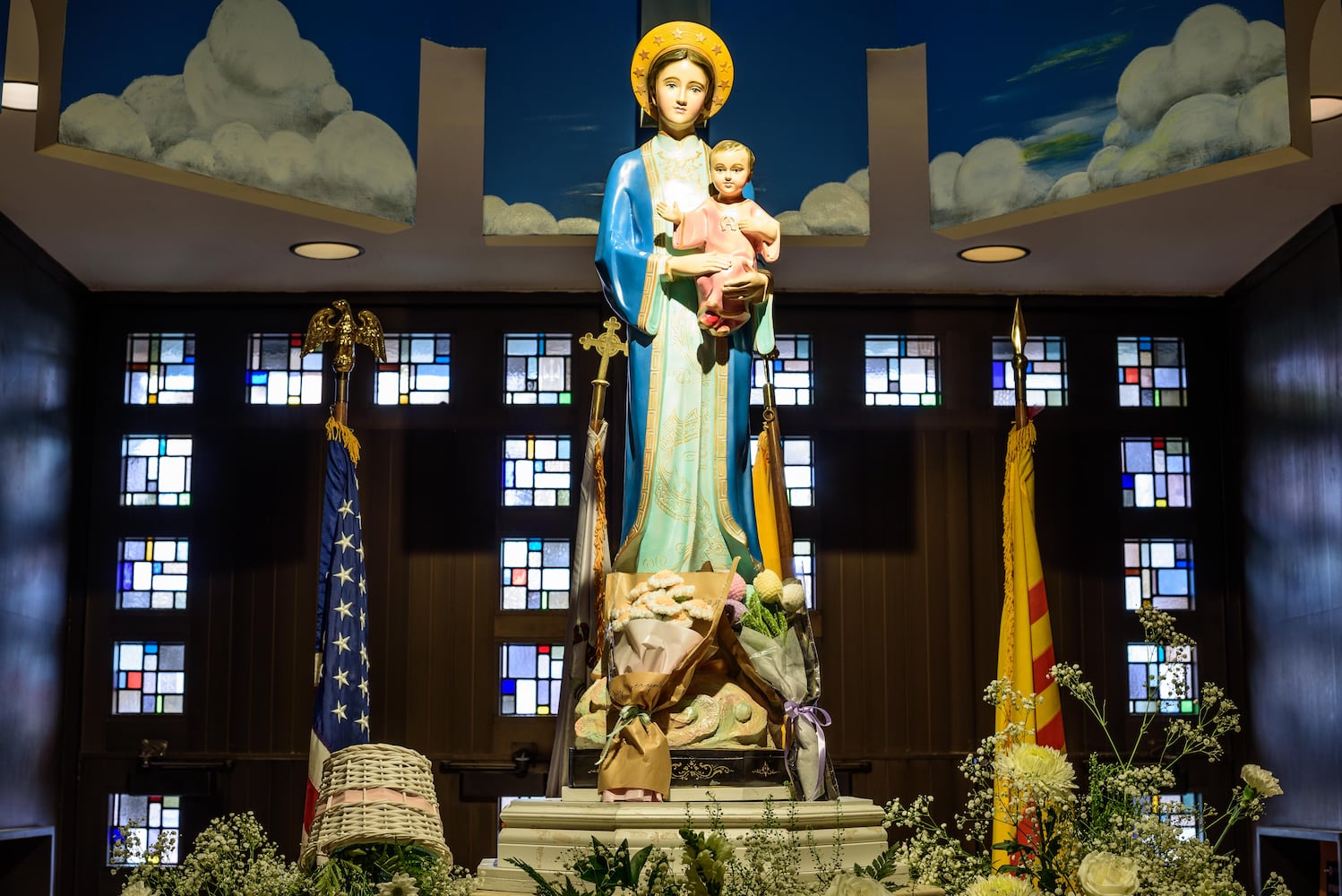 PHOTOS: A look inside Nhà Thờ Thánh Tâm (Sacred Heart Church) in downtown Dayton decorated for Christmas