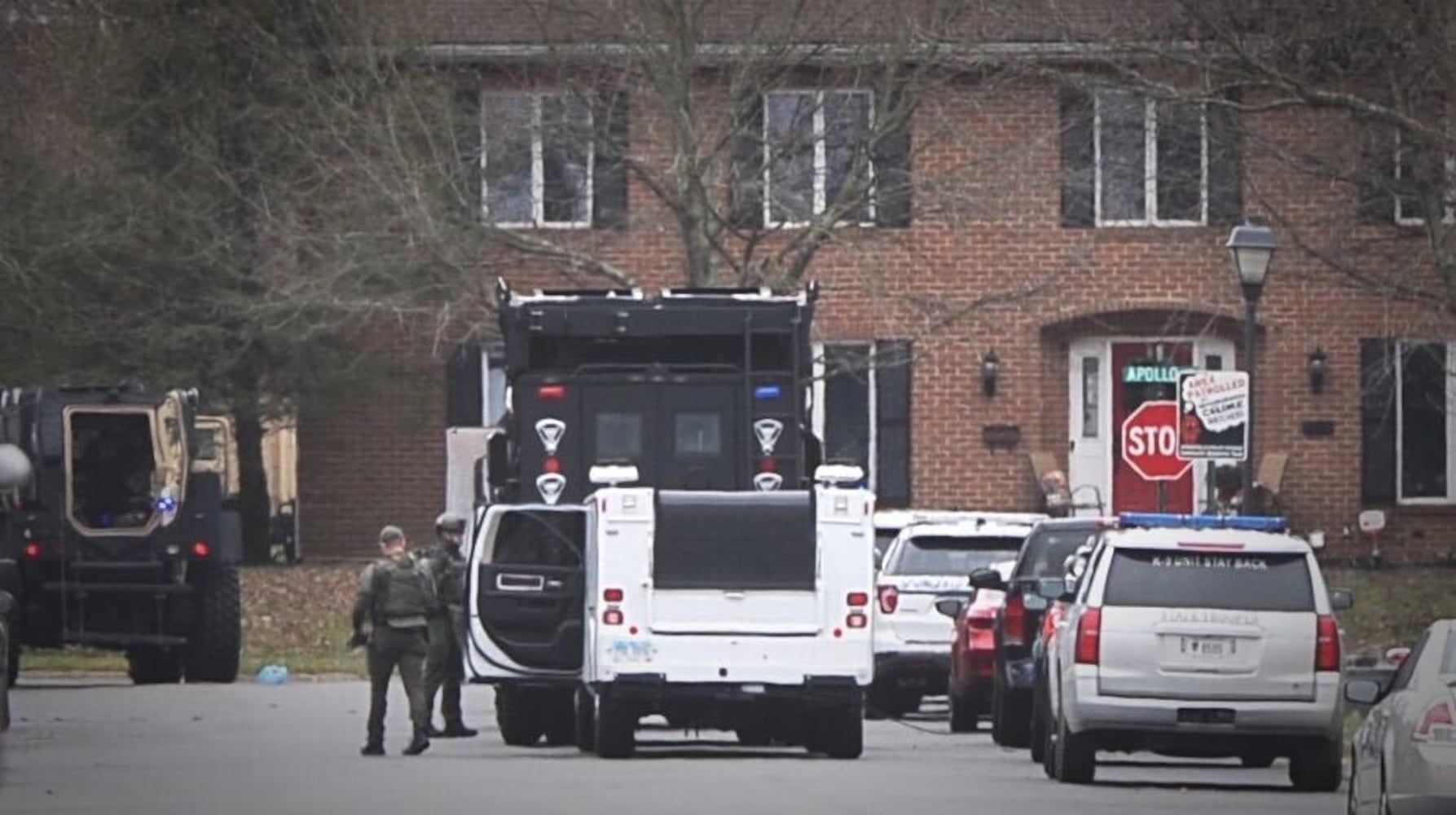 PHOTOS: Neighborhood blocked off after reported shots fired in Springfield