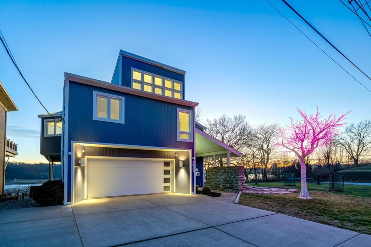 PHOTOS: Luxury home owned by restaurant owner Jeff Ruby on market