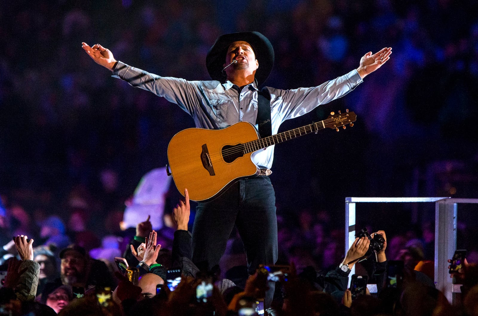 Garth Brooks performed before a sold-out crowd at Notre Dame Stadium on Saturday.