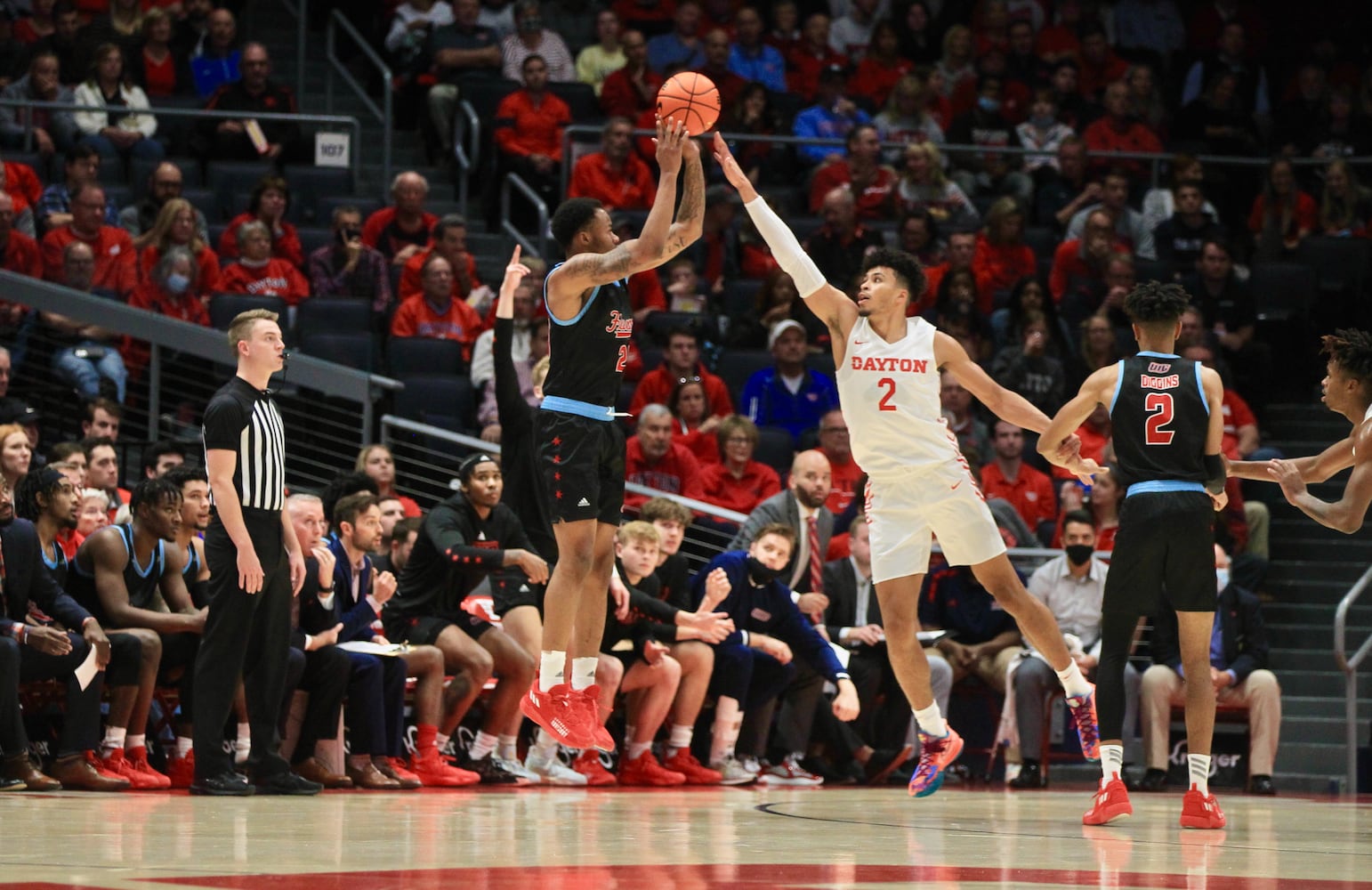 Dayton vs. Illinois-Chicago