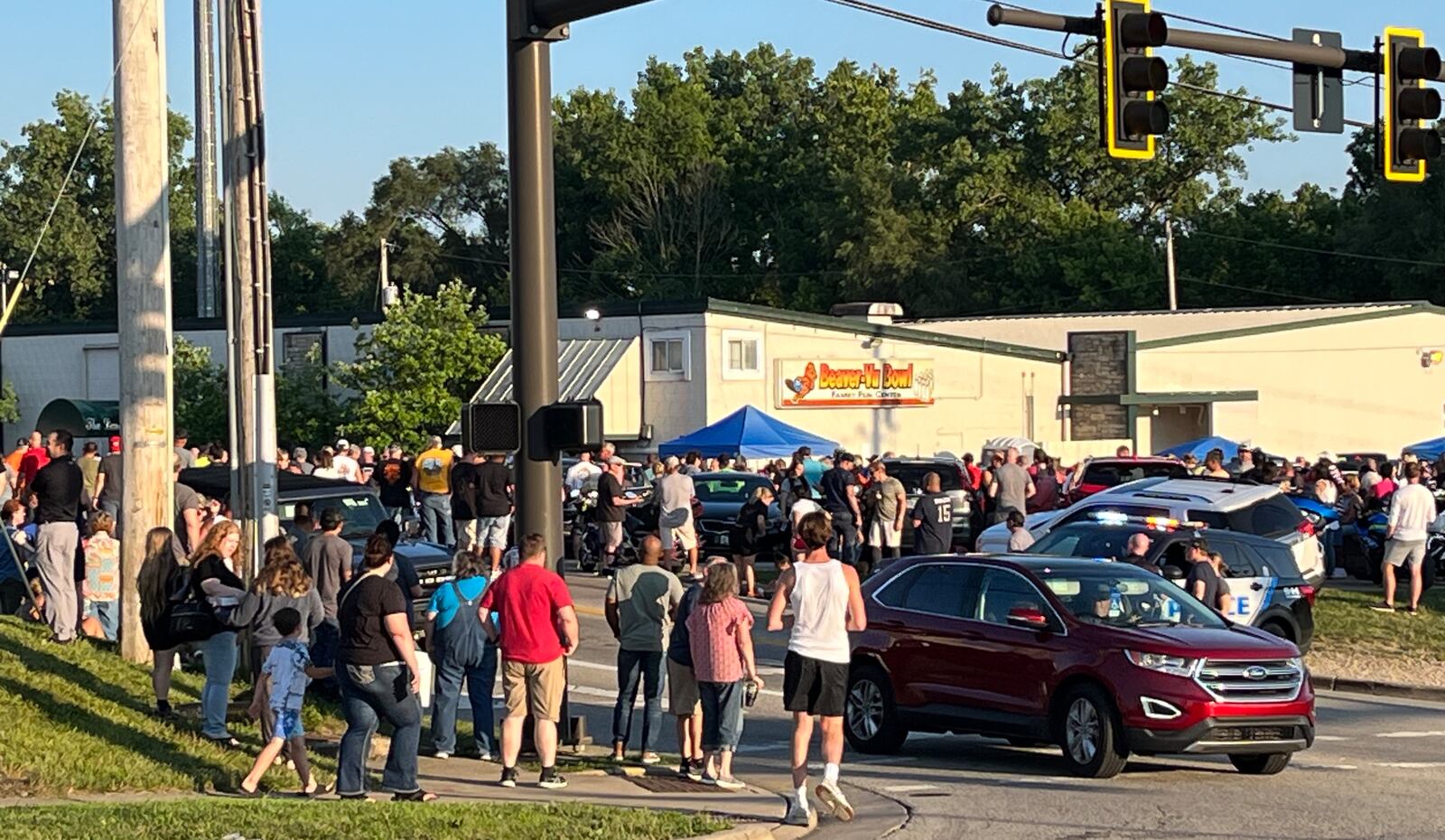 Thousands of people gathered for the $1 million Queen of Hearts drawing at Beaver-Vu Bowl in Beavercreek on Monday, July 10, 2023. CORNELIUS FROLIK / STAFF