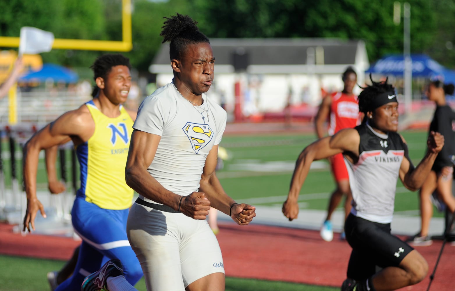 Photo gallery: D-I regional track and field at Wayne