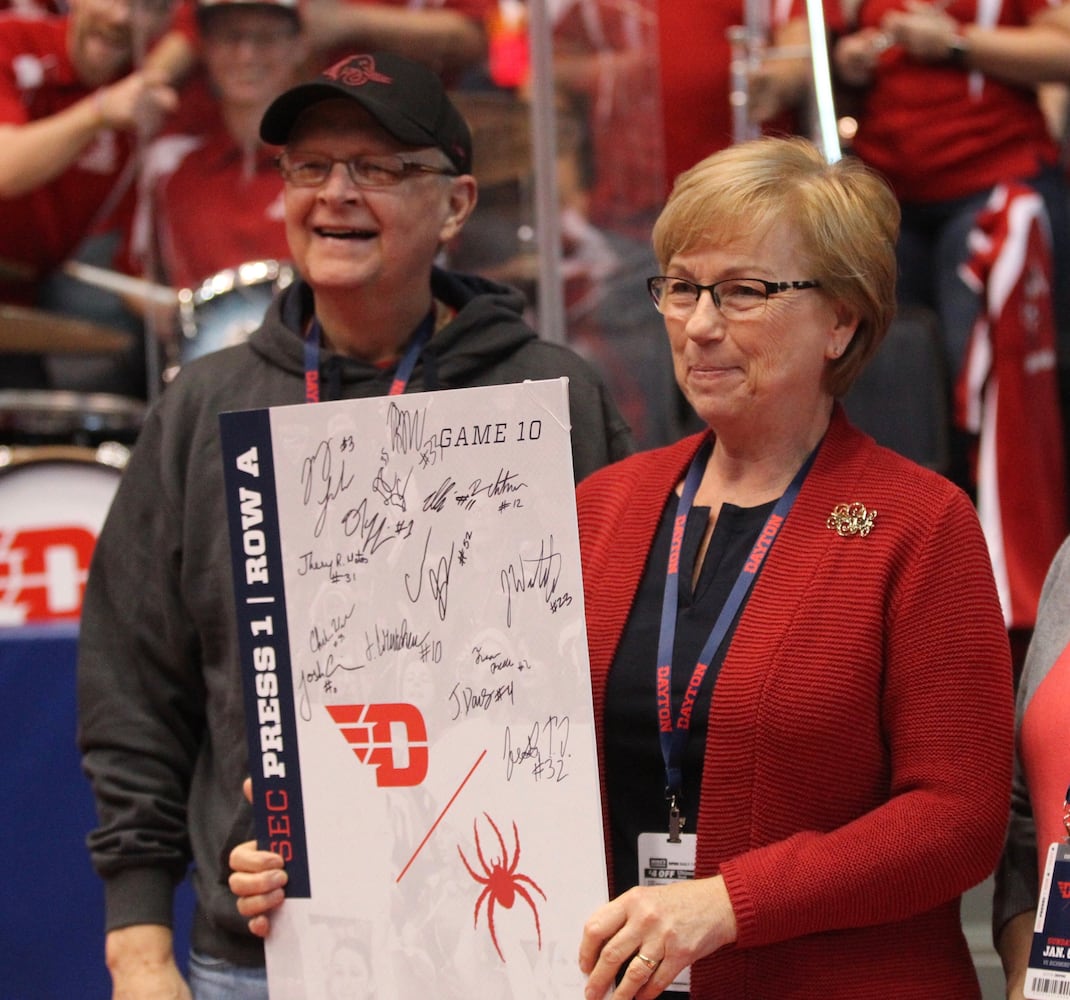 Twenty photos: Dayton Flyers rout Richmond Spiders