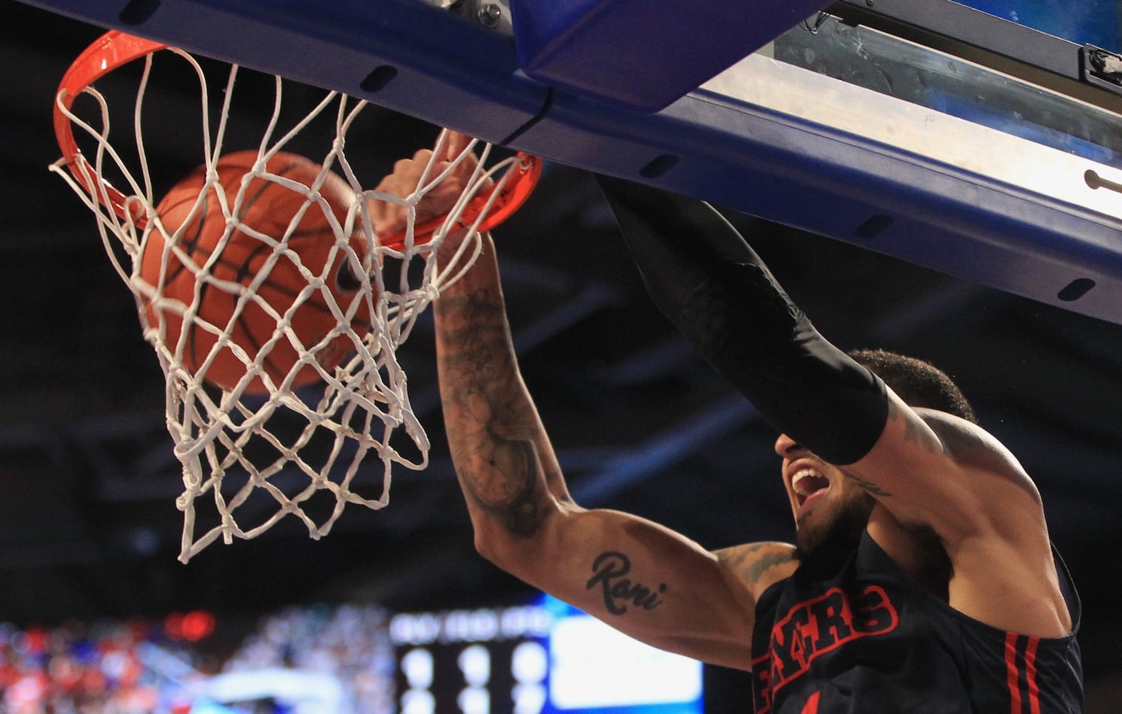 Photos: Dayton Flyers vs. Saint Louis (the first 40 minutes)