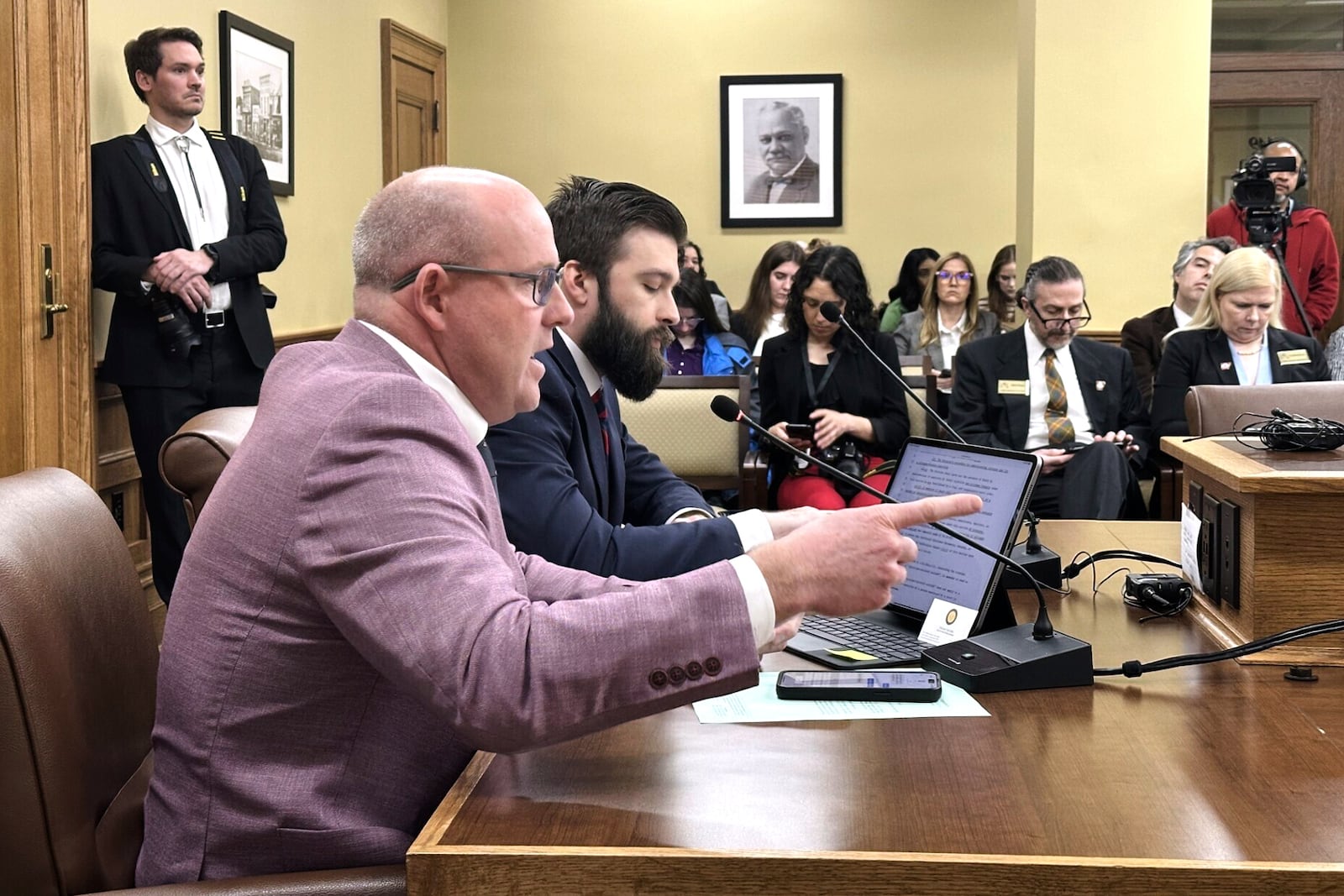 Arkansas state Rep. Jeff Wardlaw speaks to the House Judiciary Committee about a legislation that would add nitrogen hypoxia to the list of execution methods the state uses, at the state Capitol in Little Rock, Ark., Feb. 27, 2025. (AP Photo/Andrew DeMillo)