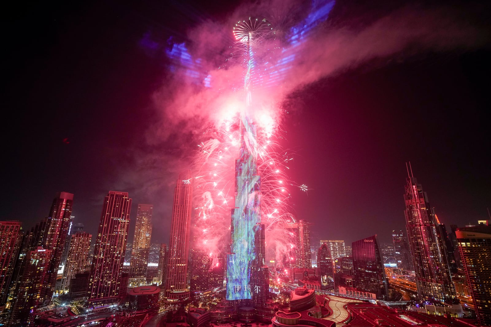 Fireworks explode at the Burj Khalifa, the world's tallest building, during the New Year's Eve celebration, in Dubai, United Arab Emirates, Wednesday, Jan. 1, 2025. (AP Photo/Altaf Qadri)