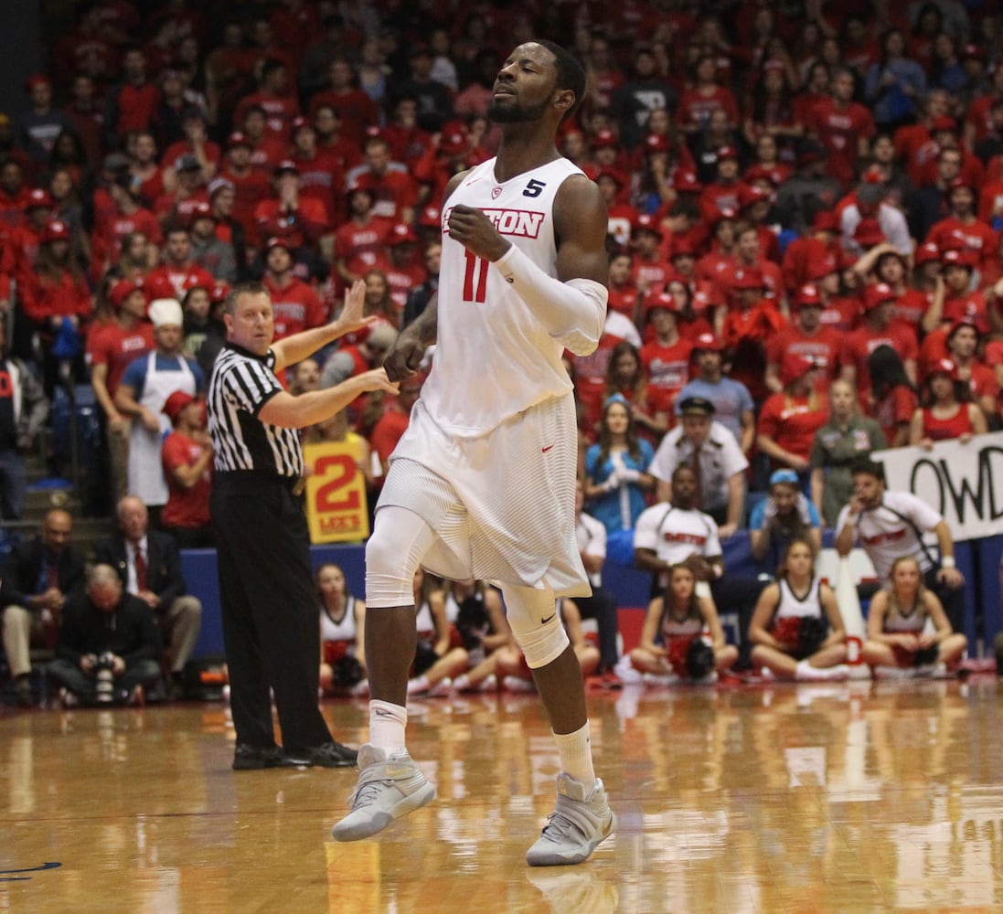 Highlights: Dayton Flyers vs. Saint Mary's Gaels