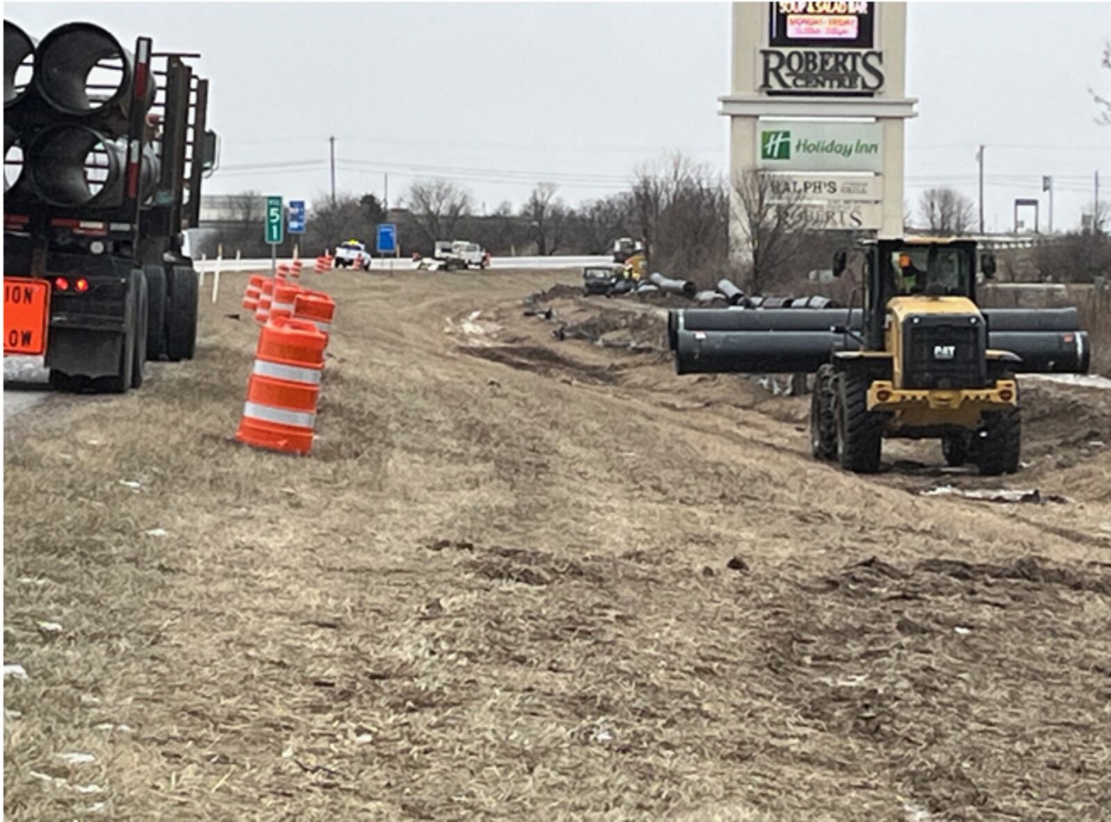 Work continues on the pipeline that will provide water for the new Honda/LG Energy Solutions plant in Fayette County. Last week, construction crews were moving past exit 50 on Interstate 71 as they lay pipe for the 20-mile waterline that will tie into the Wilmington city water line that draws water from Caesar Creek Lake in Warren County. ED RICHTER/STAFF