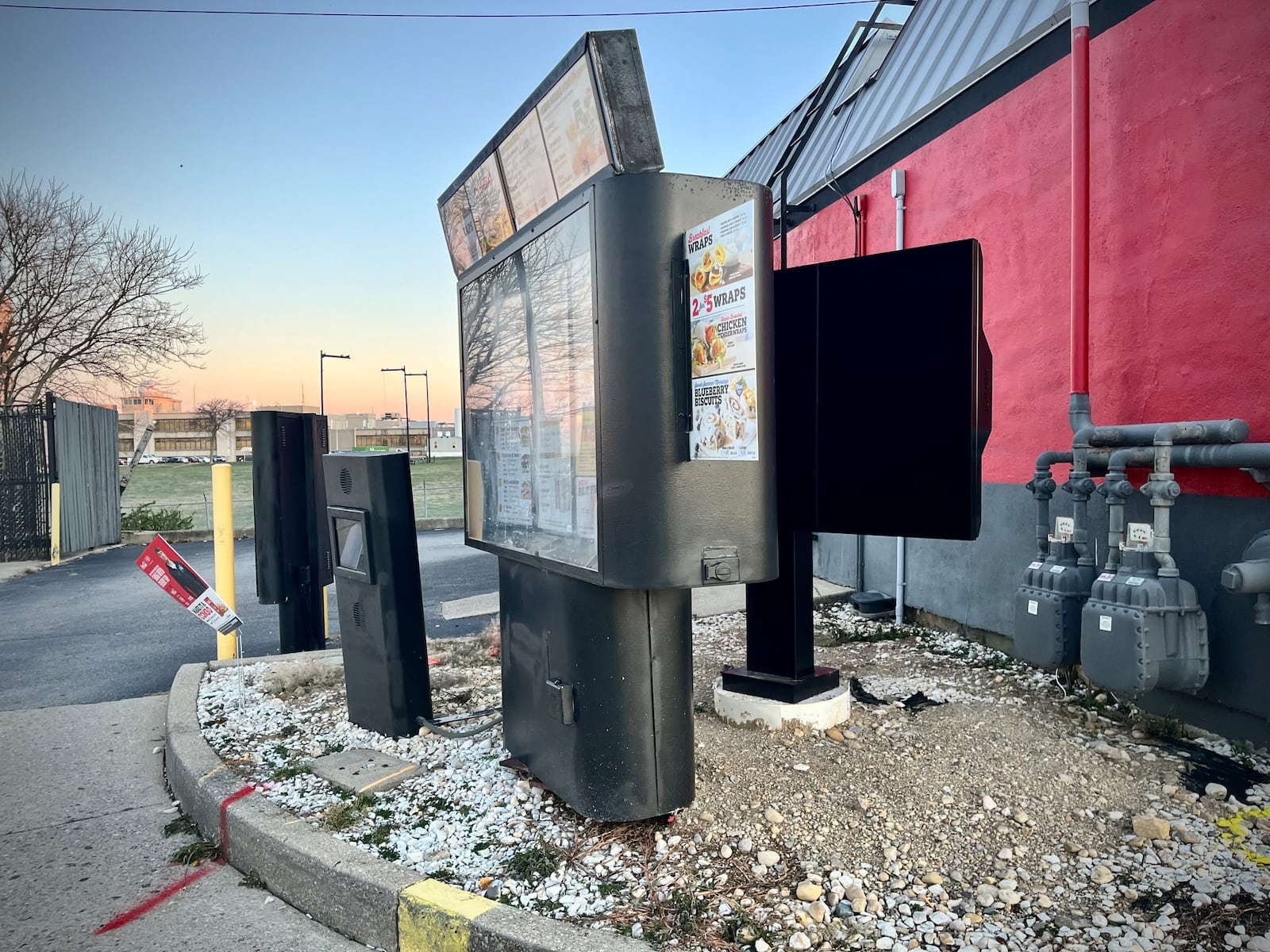 The Hardee's restaurant location at 4010 Colonel Glenn Highway in Fairborn was closed on Monday, Dec. 2. NATALIE JONES/STAFF