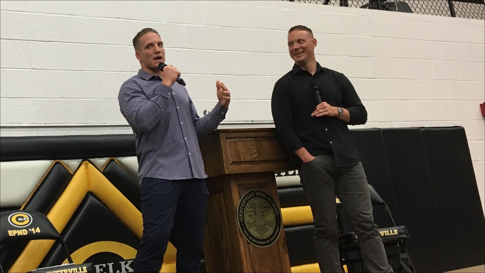 Brothers A.J. Hawk (left) and Ryan Hawk at the annual Sonny Unger Banquet at Centerville High School in 2017. (Photo: Marcus Hartman/CMG Ohio)