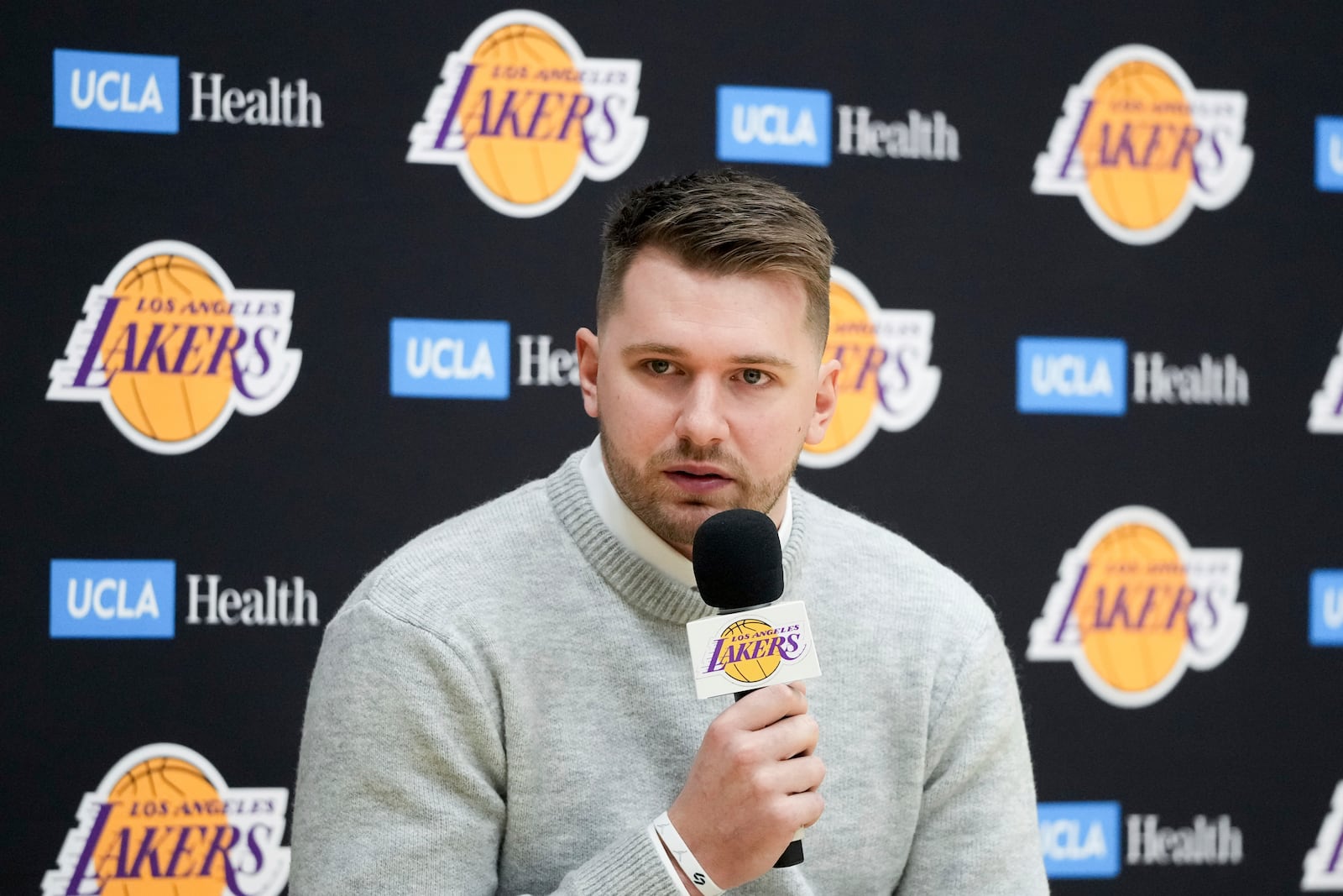 Los Angeles Lakers' Luka Doncic speaks during an introductory NBA basketball press conference Tuesday, Feb. 4, 2025, in El Segundo, Calif. (AP Photo/Jae C. Hong)