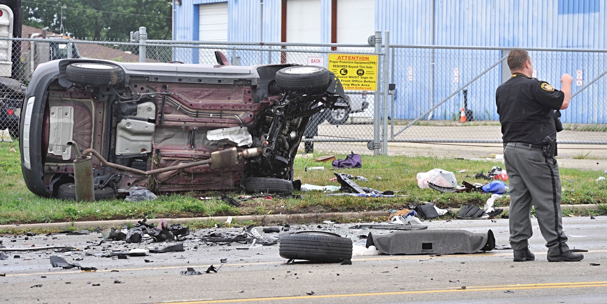 Needmore Road closed after 3-car crash