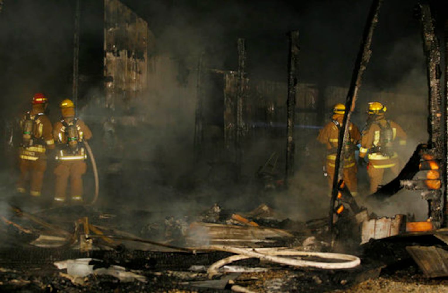 Fire destroys barn