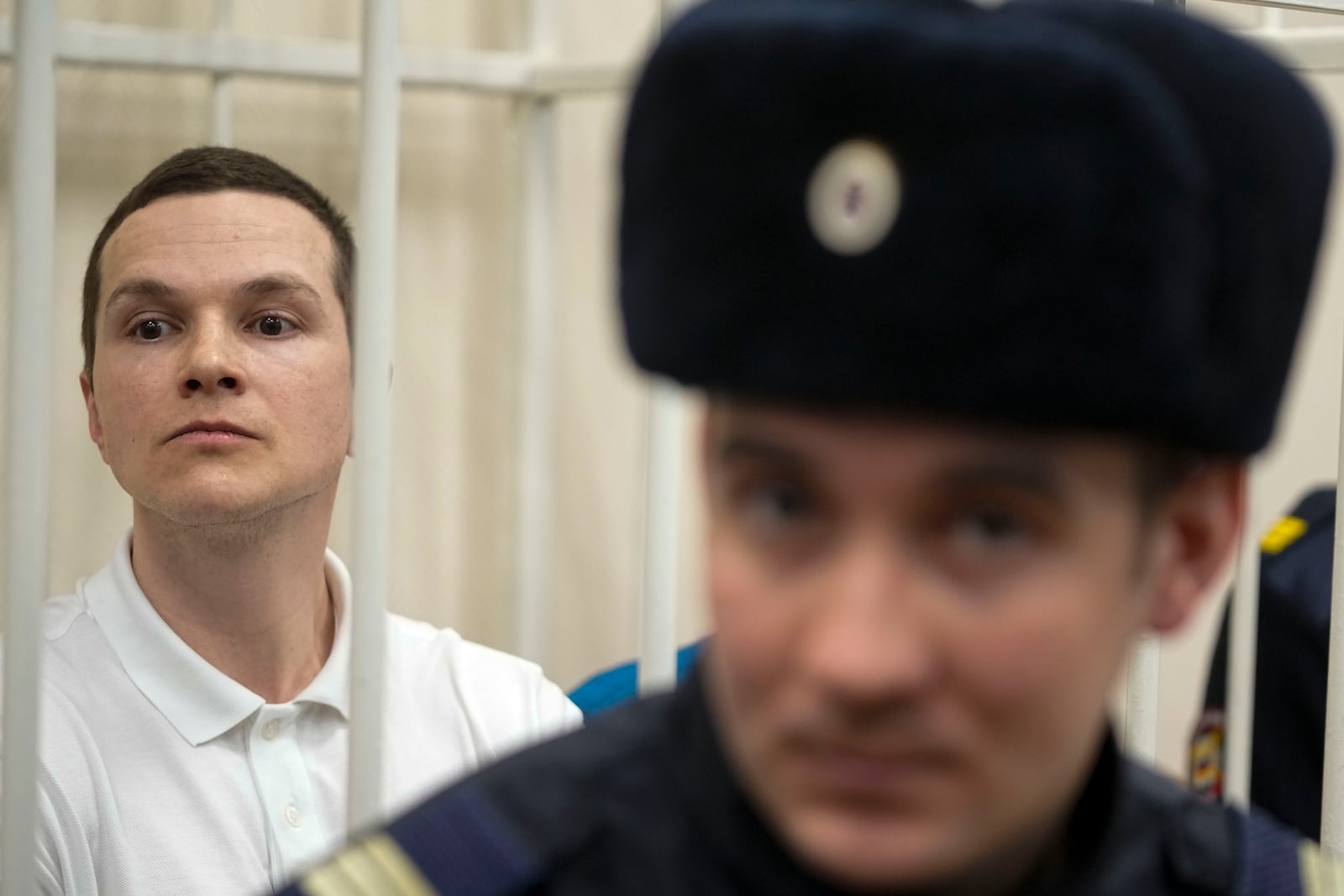 Alexei Liptser, one of three lawyers, who once represented late opposition leader Alexei Navalny, stands in a courtroom in Petushki, Vladimir region, about 120 kilometers (75 miles) east of Moscow, Russia, Friday, Jan. 17, 2025. (AP Photo/Pavel Bednyakov)