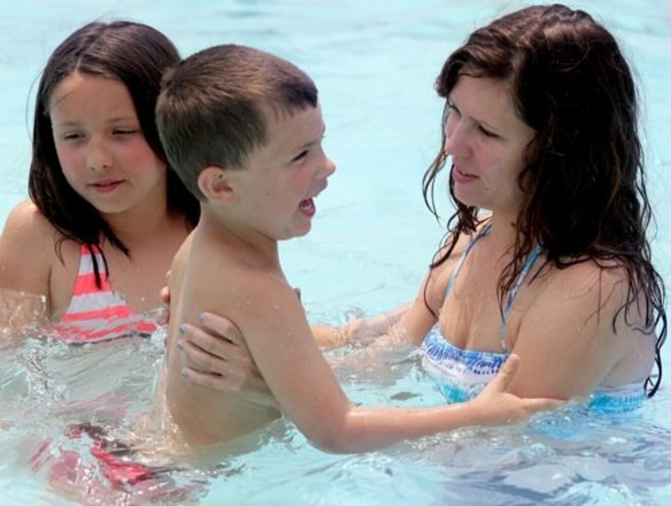 Kroger Aquatic Center opens