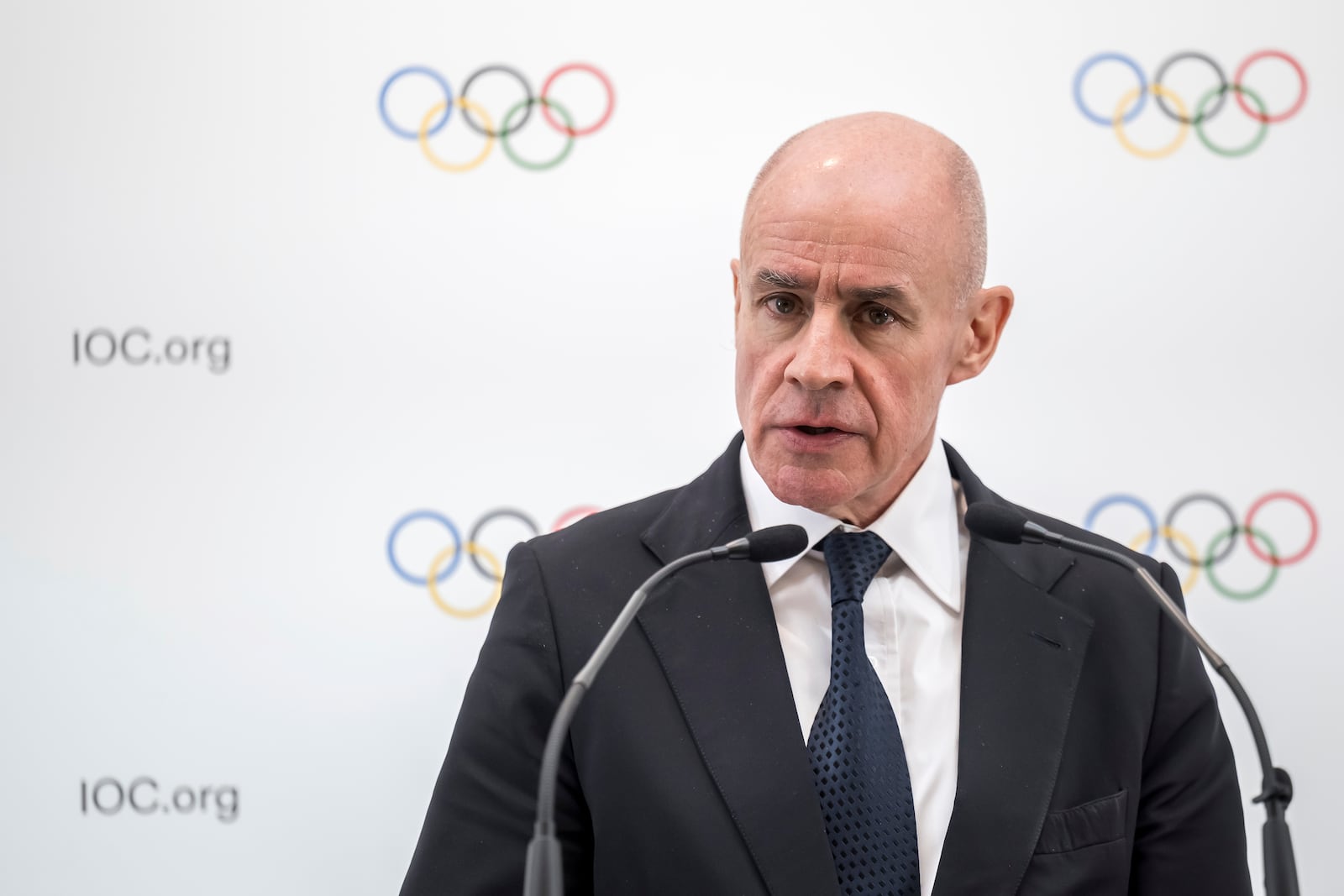 Candidate to the presidency of the International Olympic Committee (IOC) Johan Eliasch speaks during a press conference following a presentation before their fellow IOC members in Lausanne, Switzerland, Thursday, Jan 30, 2025 (Fabrice Coffrini/Pool Photo via AP)