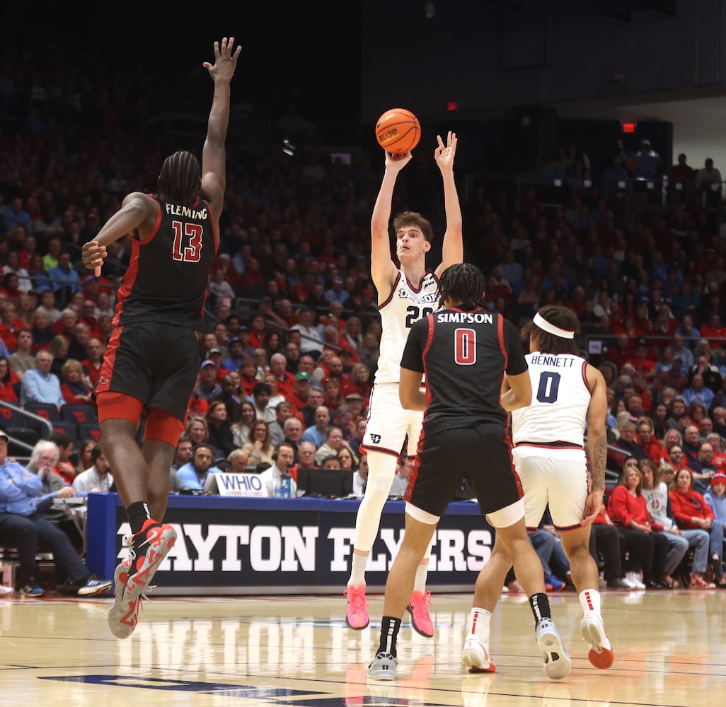 Dayton vs. Saint Joseph's