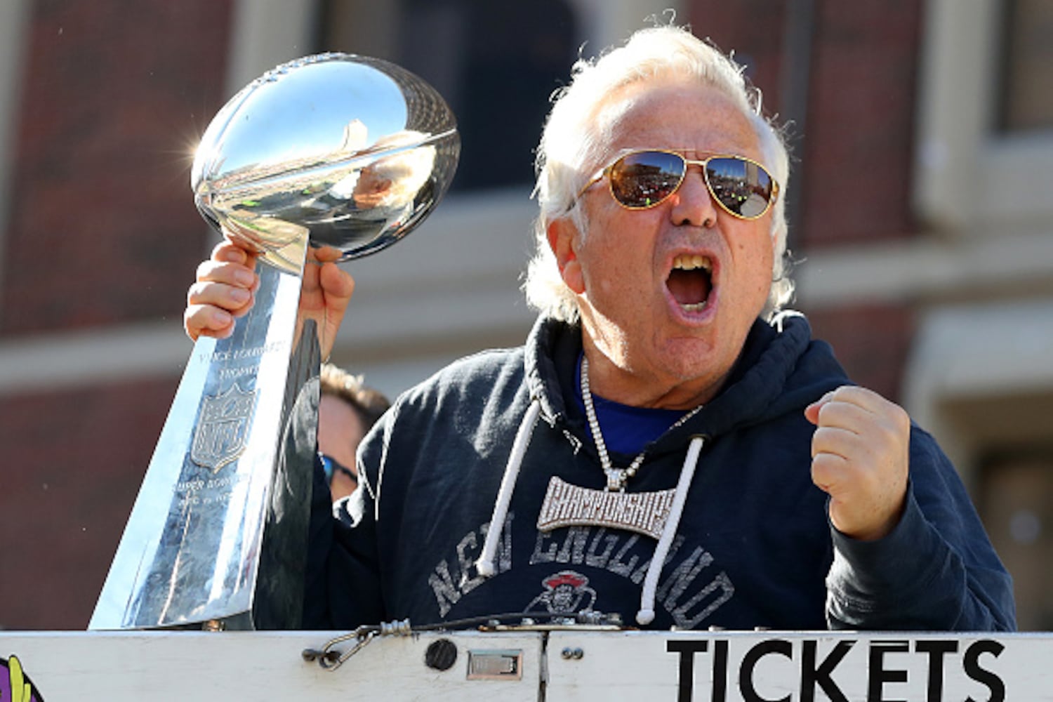 Photos: Patriots owner Robert Kraft through the years