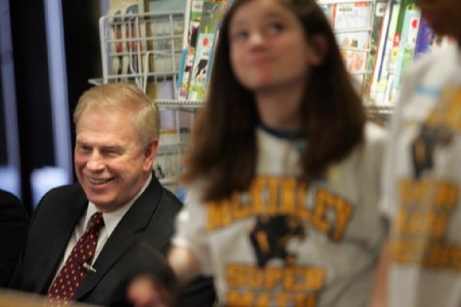 Strickland visits Xenia school