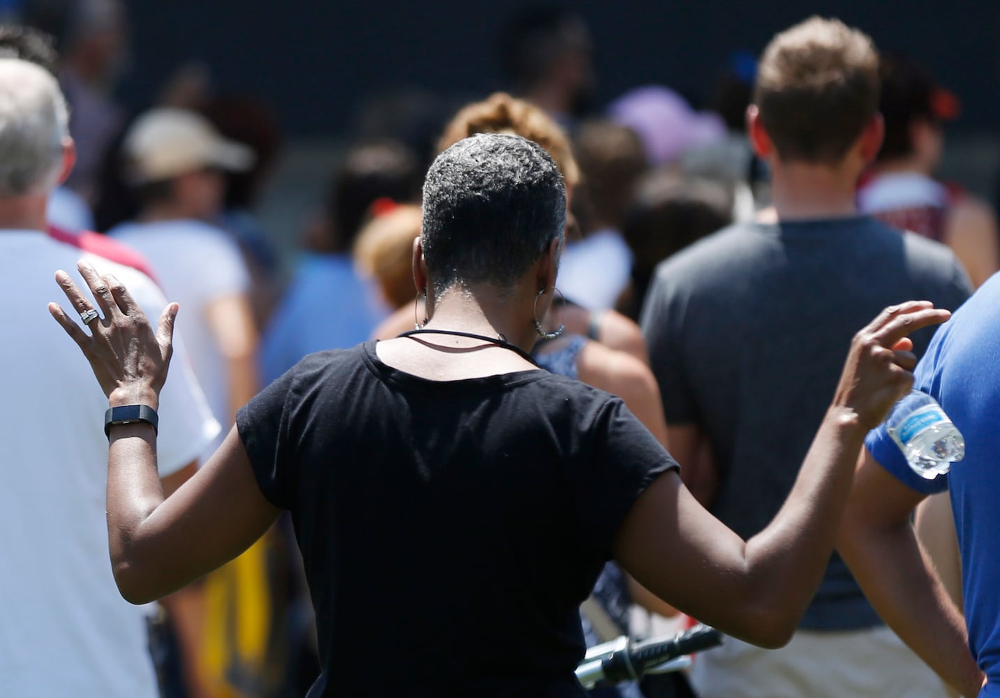 PHOTOS: Prayer vigil held for victims of Oregon District shooting