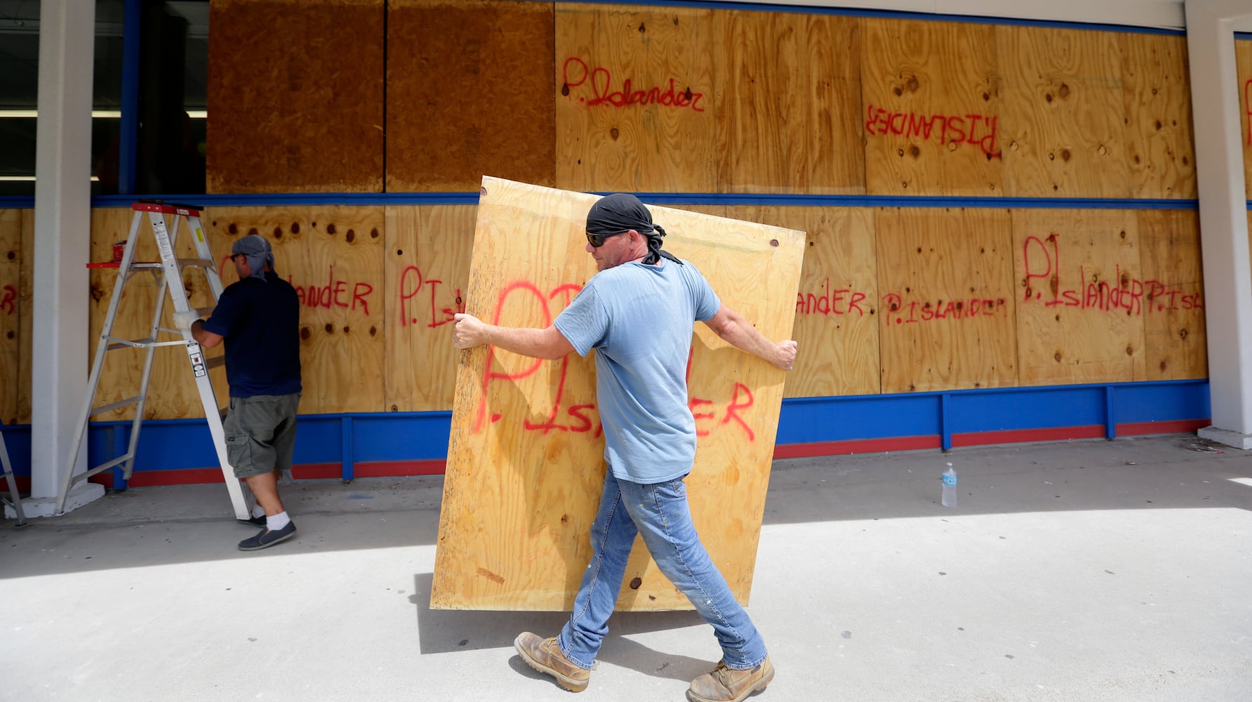 Texas coast braces for Hurricane Harvey