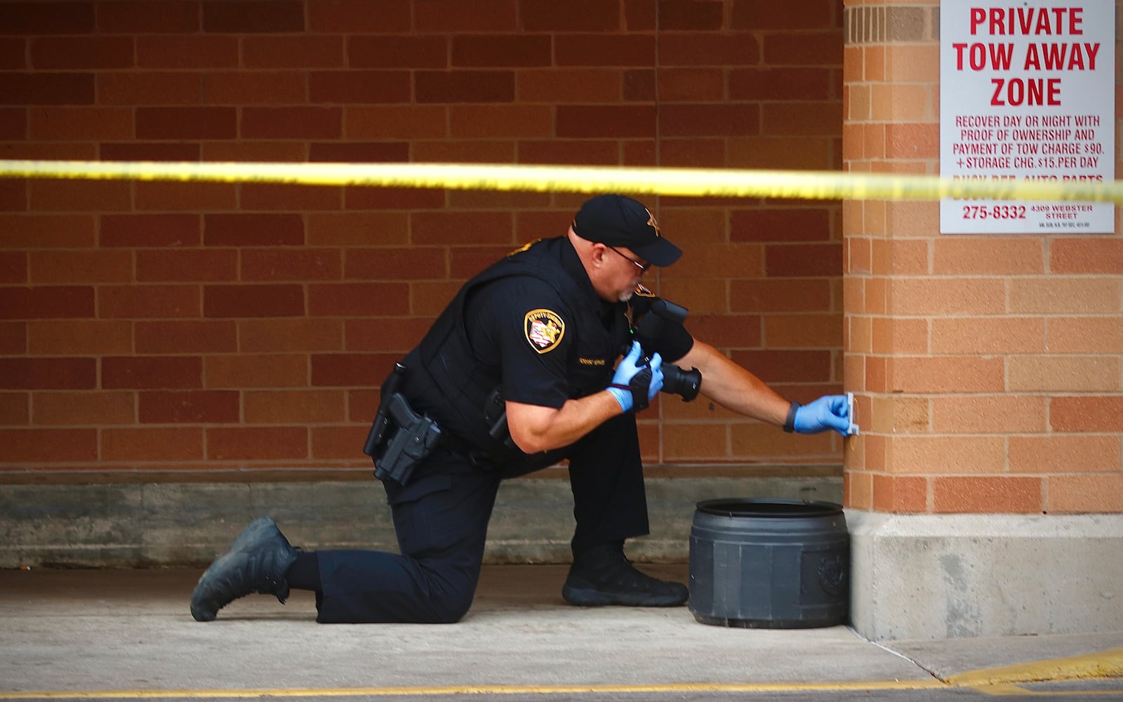 A security guard at Kroger shot a masked man who pulled out a gun at the West Siebenthaler Avenue store on Halloween morning, Oct. 31, 2024. MARSHALL GORBY / STAFF