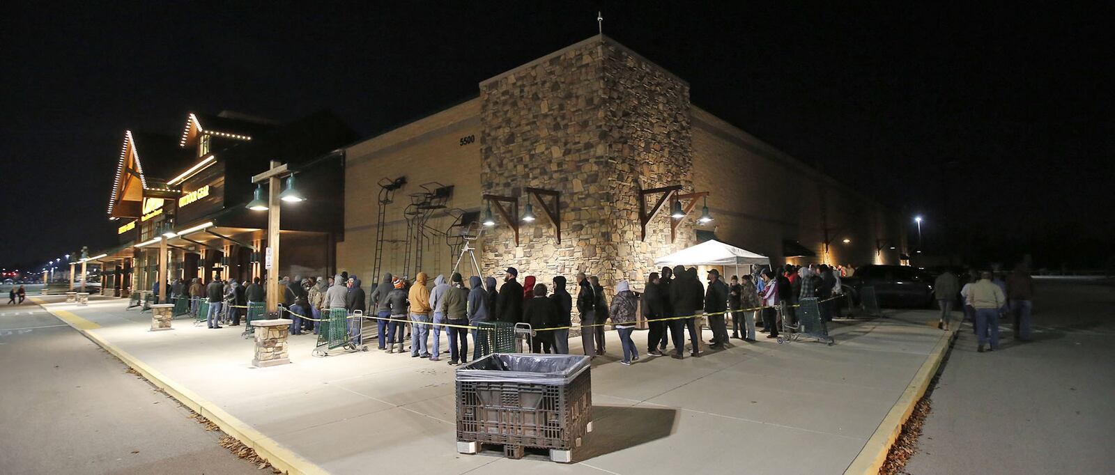 Cabela’s was one of few retailers that had a sizeable line of customers waiting for the store to open during the 2018 Black Friday shopping holiday. TY GREENLEES / STAFF